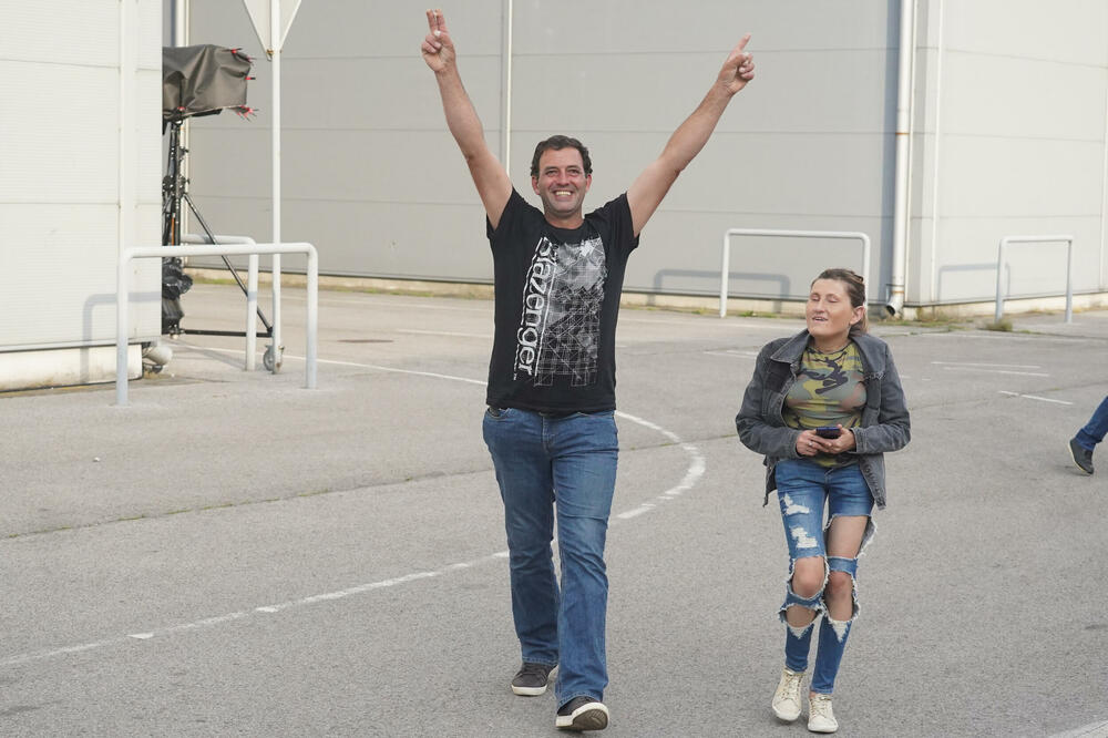 EVO GDE ŽIVE DIVNA I MARKO DNK: Ovako izgleda KUĆA popularnog rijaliti para