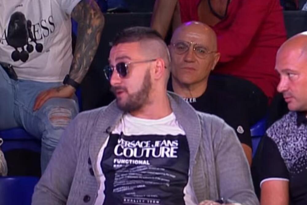 BIVŠA ZADRUGARKA TRUDNA SA ZOLOM!? Jelena Golubović otvorila sve KARTE u UŽIVO PROGRAMU, svi u NEVERICI