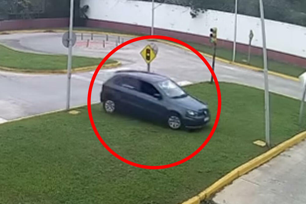 KOČNIC, GOSPOĐO! Žena napravila KARAMBOL na vozačkom ispitu, krenulo po zlu već posle 15 sekundi (VIDEO)