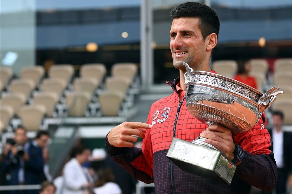 BRITANCI NAPISALI SRAMAN TEKST O NOVAKU: "Molim vas ne zovite ga najvećim ikada!"