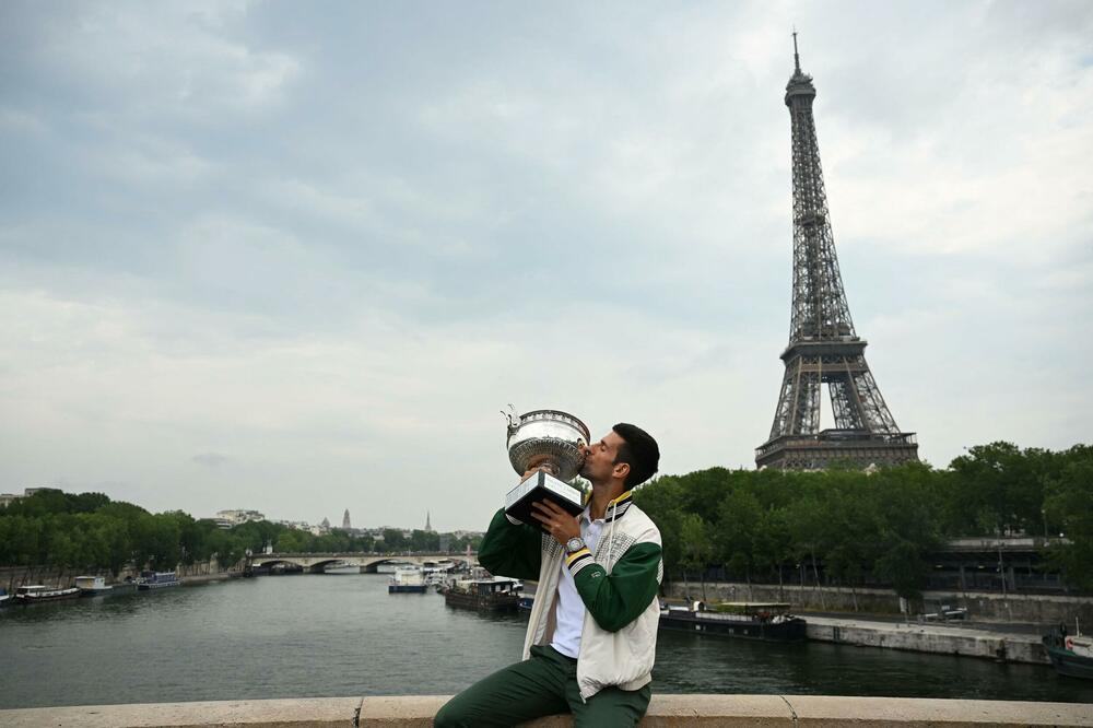 "ĐOKOVIĆ JE NAJBOLJI SVIH VREMENA, KRAJ DISKUSIJE!" Nadal i Federer će poludeti posle ovih reči (FOTO)