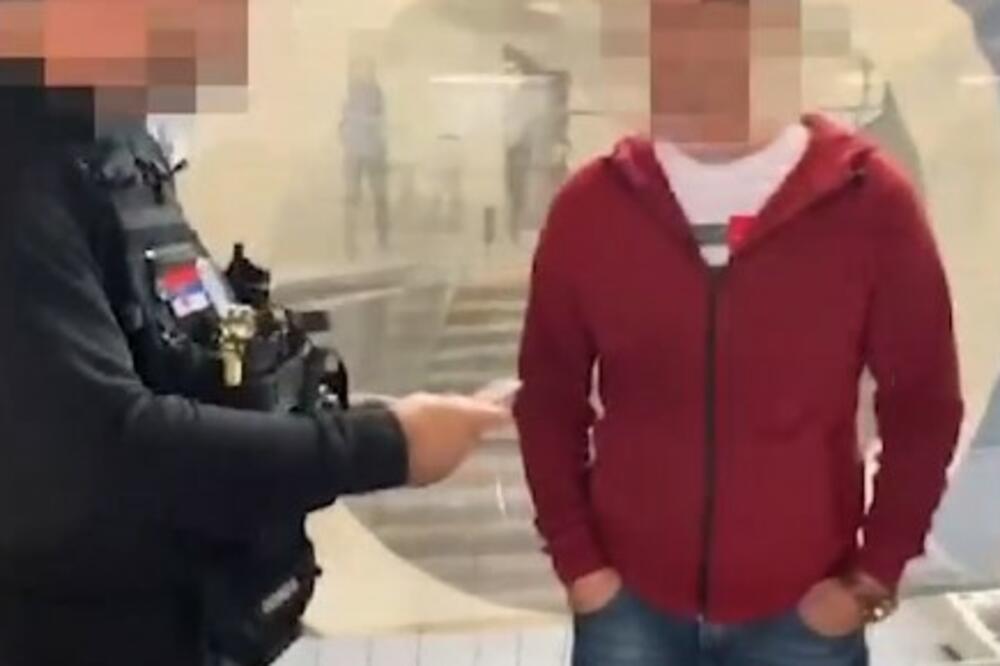 UHAPŠEN JOŠ JEDAN DIVLJI TAKSISTA: Policija nastavlja akciju kod Aerodroma "Nikola Tesla"