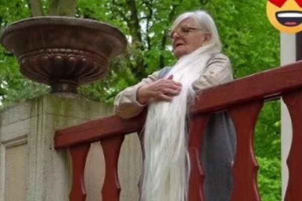 90 GODINA SE NIJE ŠIŠALA, PA JE ODLUČILA DA ODE U SALON: Pogledajte samo šta joj je FRIZER URADIO (VIDEO)