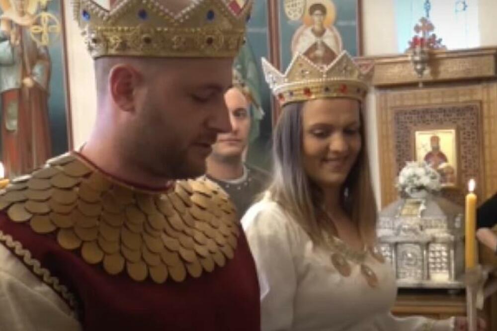 SUZANA I NIKOLA SU IMALI NAJNEOBIČNIJE VENČANJE U SRBIJI: Evo kako je sve izgledalo, HIT! (VIDEO)