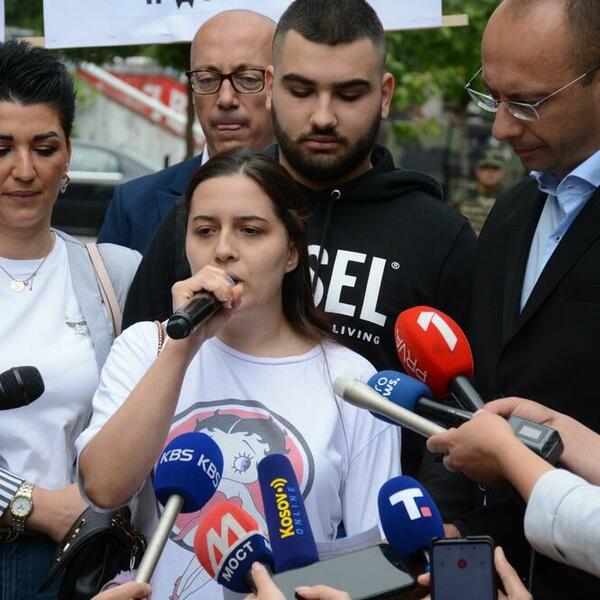 OGLASILA SE SELMA MURATOVIĆ, SESTRA DUŠANA OBRENOVIĆA: "Moj brat nevin leži u zatvoru, niko ne zna zbog čega!"