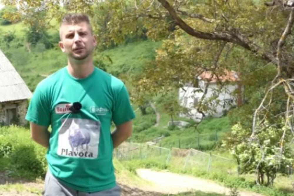 "LAKO JE LEŽATI...": Alen posle posla ide na posao, a tek da VIDITE ko su mu STALNI GOSTI (VIDEO)