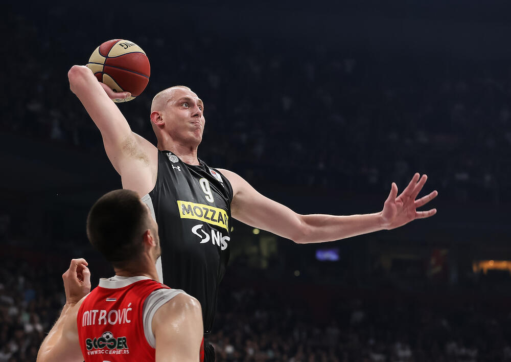 Alen Smailagić, Luka Mitrović