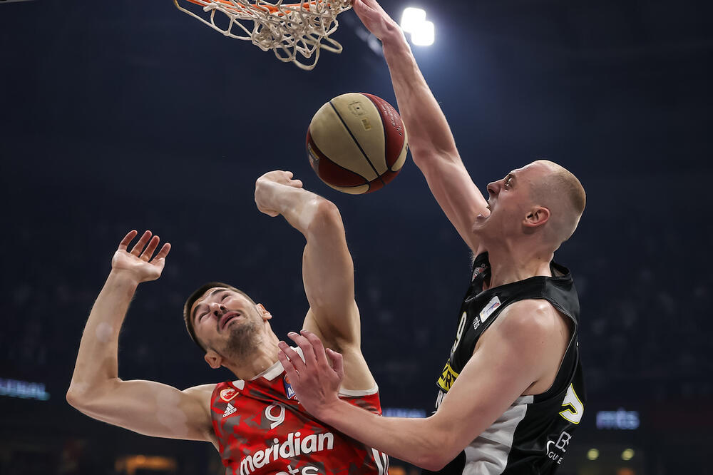 PARTIZAN POVEO 1:0: Zvezda kasno uplaila motore, Ledej ih uništio, Smailagić zakucao! (VIDEO)