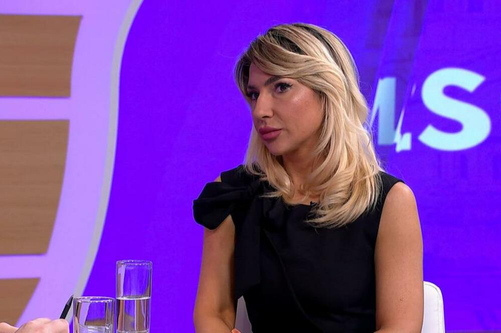 NAKON ŠTO JE TRAGIČNE VESTI SAZNALA PRED KAMERAMA, OGLASILA SE JOVANA JEREMIĆ: Ovo je POTRESNA ispovest voditeljke