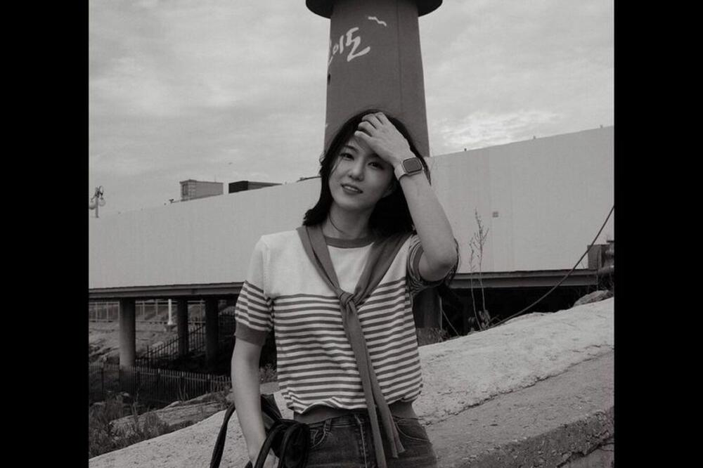 TRAGIČNA VEST! POGINULA POZNATA GLUMICA: Pala niz stepenice, porodica donela ODLUKU