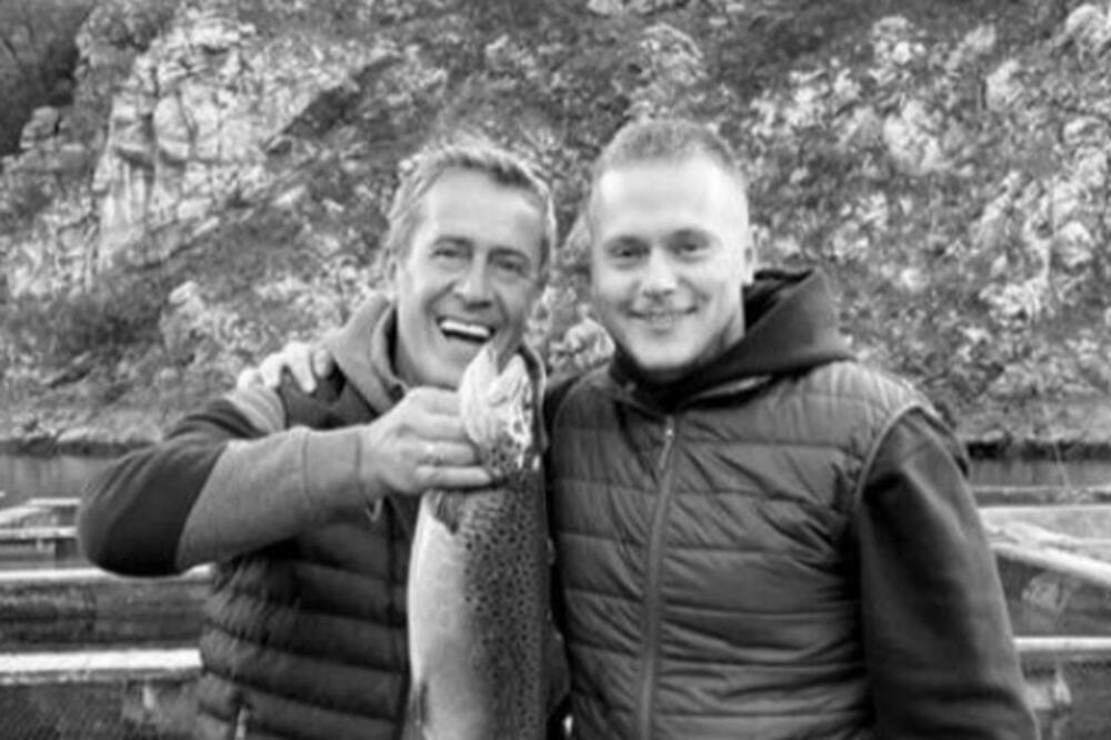 Enes Begović sa preminulim sinom