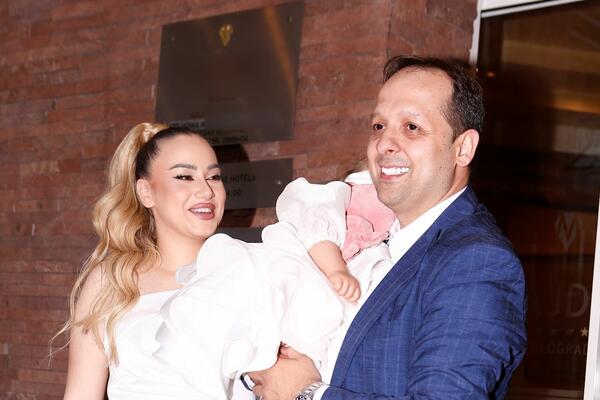 HABIBOVIĆ SE PO PRVI PUT OGLASIO NAKON ŠTO JE POSTAO ĆALE: Evo kako je 15 godina mlađa MAMA