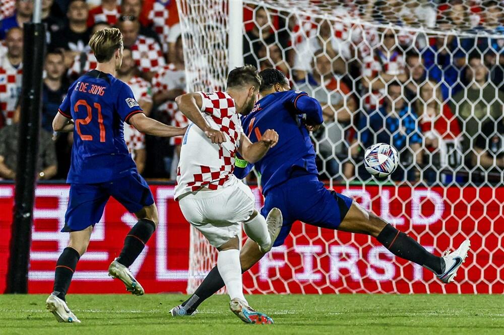 HRVATSKA U FINALU LIGE NACIJA: Holanđani u 96' izborili produžetke pa pali na svom 'De kajpu'!
