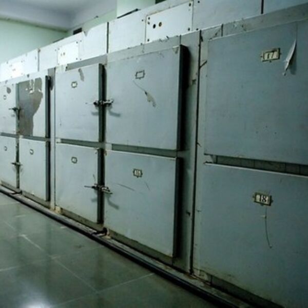 Proglasili ga mrtvim, a onda se čuli jezivi glasovi iz mrtvačnice: Ovaj događaj je mnogima uterao strah u kosti