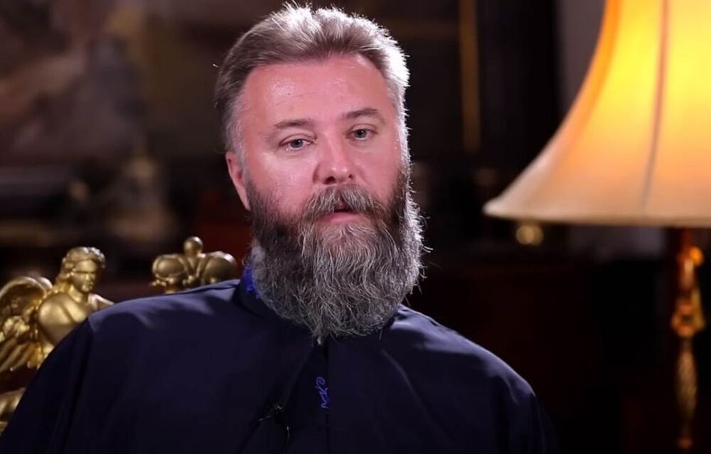 Otac Predrag Popović