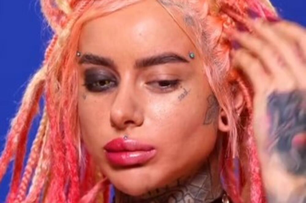 LJUDI ZANEMELI KAD SU VIDELI ŠTA SE SKRIVA IZA OVE DEVOJKE: Svi ostali u ŠOKU, ovo niko nije OČEKIVAO (VIDEO)