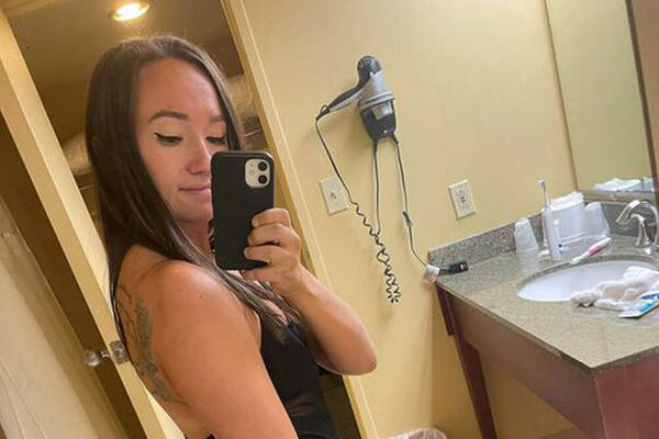 NASTAVNICA SNIMALA FILM ZA ODRASLE U ŠKOLI: Njeni ĐACI SVE VIDELI, evo kako se ona pravdala (VIDEO)