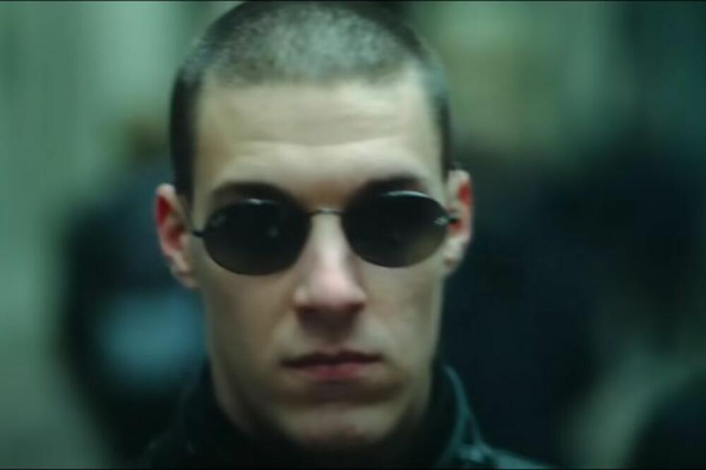 POVREĐEN NAŠ MUZIČAR NA NASTUPU!