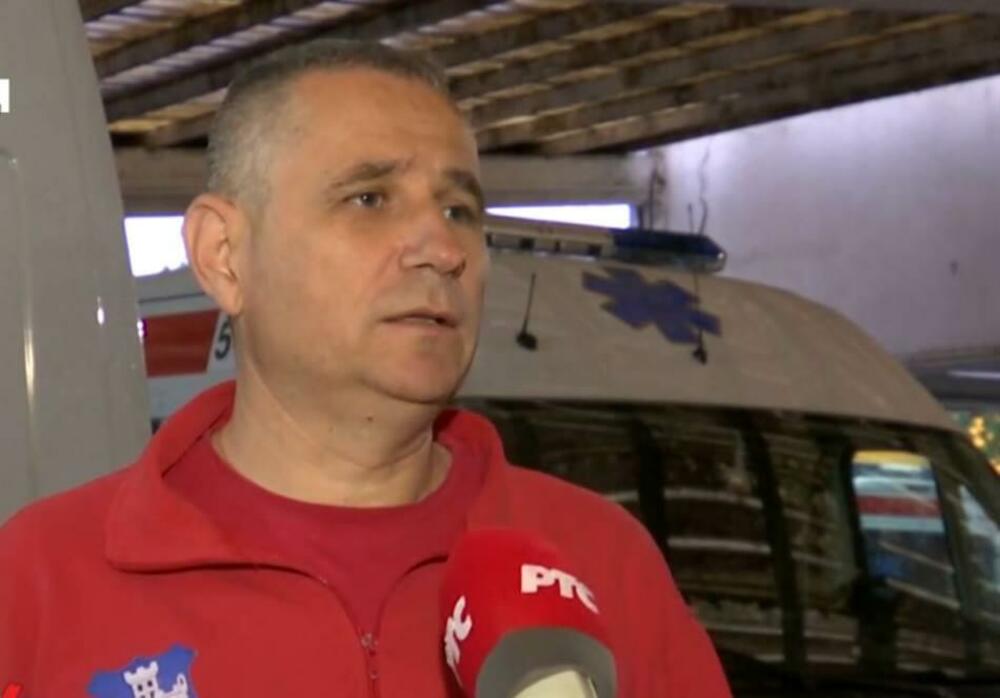 DR GORAN IZ HITNE OTKRIO ŠTA JEDINO SME DA SE JEDE PO VRUĆINAMA: "Ovo je spas za telo" UPOZORAVA I NA OVU OPASNOST