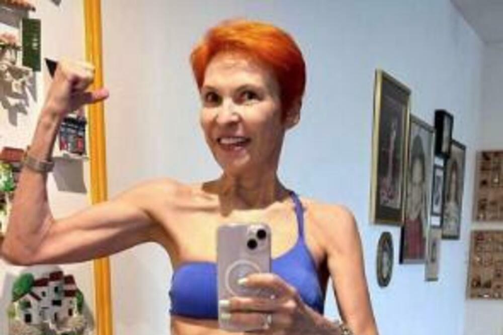 OVA ŽENA JE RODILA POZNATU SRPKINJU, A SADA JE POKAZALA I ZGODNO TELO! Skinula se u 59. godini, KAO AVION
