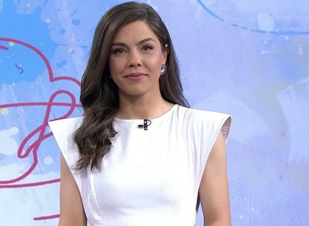 Bojana je udata i ima ćerku Minju, koja je već bila u režiji 'kod mame na poslu'.