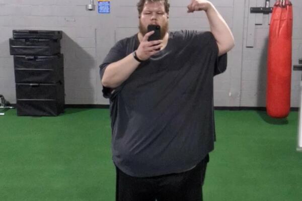 NUTRICIONISTA OBELODANIO OD ČEGA SE SVI SRBI GOJE KAO LUDI: Samo ga TRPATE u sebe, a od njega ćete PUĆI kao balon