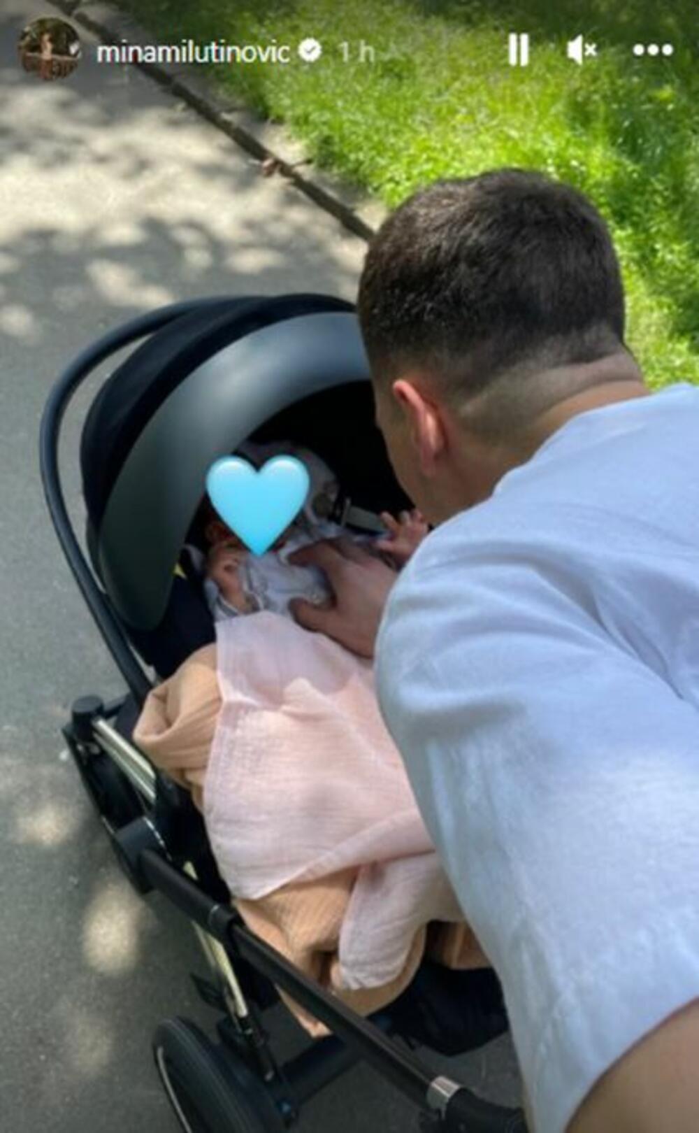 Nemanja Nedović sa ćerkom