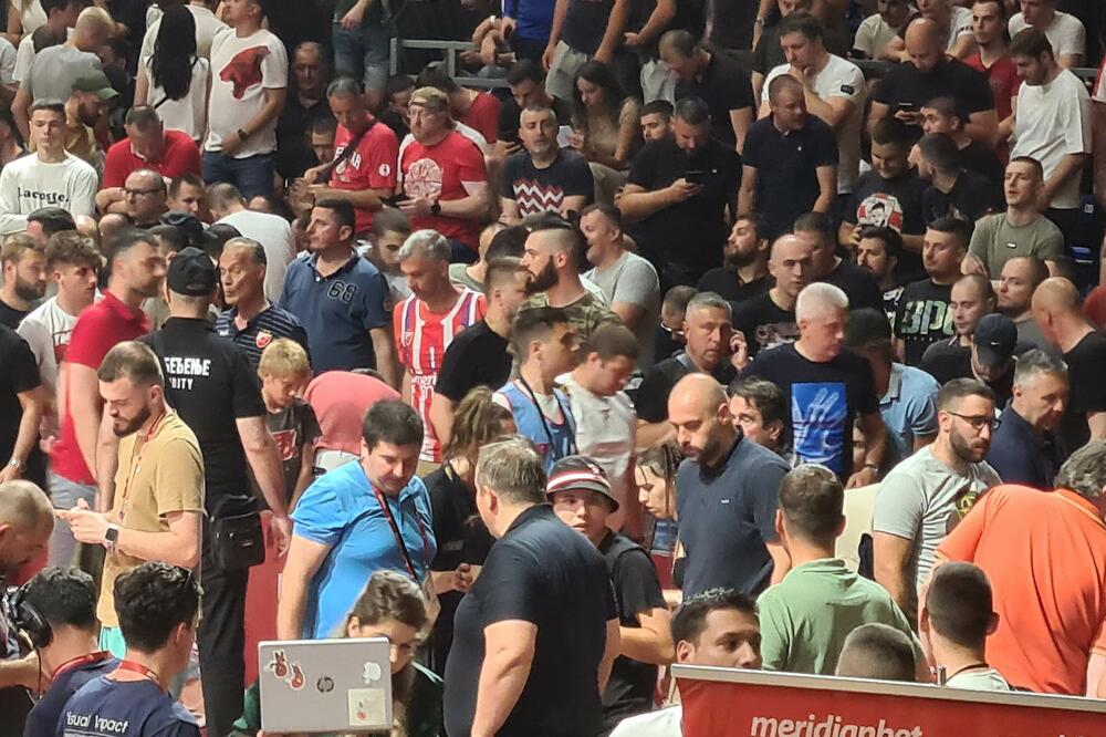 SAOPŠTENJE ZVEZDE U 4 UJUTRO: Lica koja su pravila HAOS su nosila dresove Nedovića, ali su navijači DRUGOG kluba!