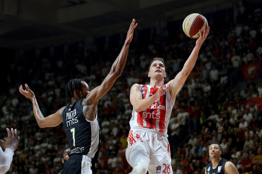 NEĆEMO DUGO ČEKATI NA NOVI VEČITI DERBI: Poznato kada Zvezda i Partizan igraju u Evroligi