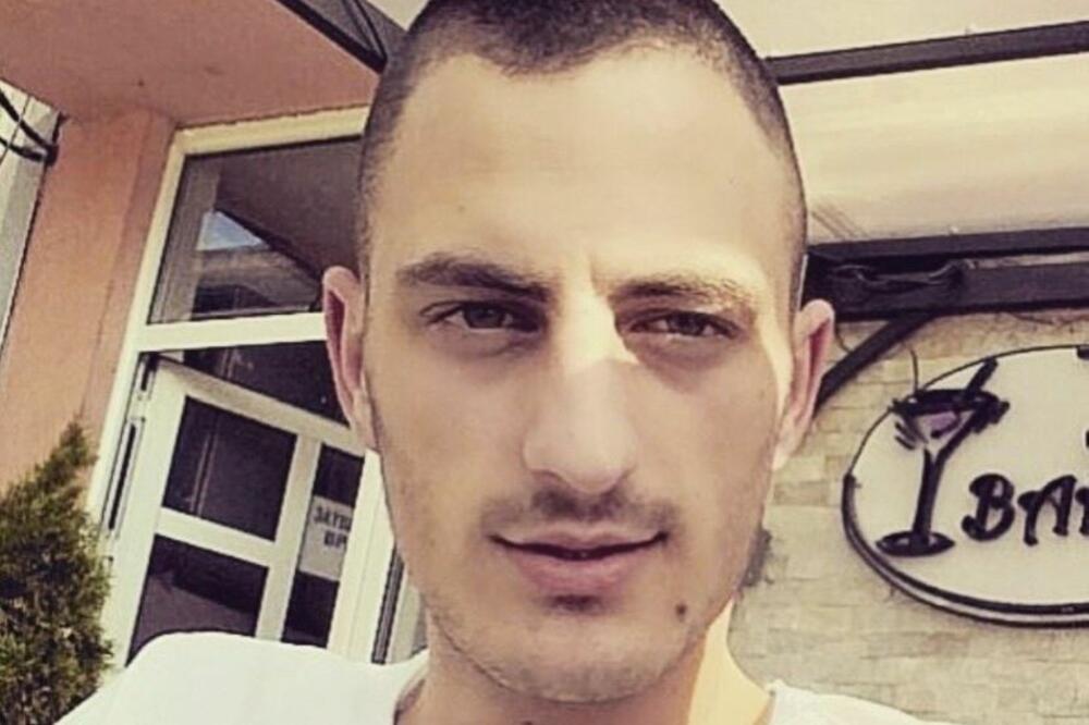 "ČEKAMO DA LI ĆE MU ODREDITI PRITVOR, ON NIJE KRIV": Oglasio se otac OTETOG Vukašinovića, evo šta je REKAO