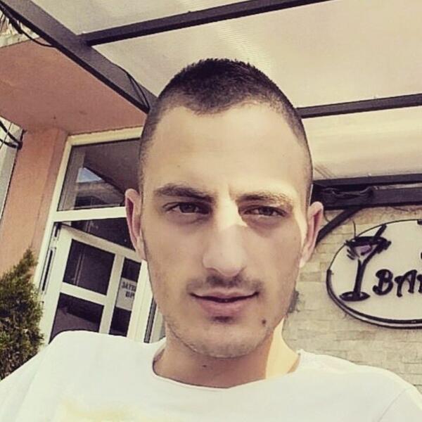 "ČEKAMO DA LI ĆE MU ODREDITI PRITVOR, ON NIJE KRIV": Oglasio se otac OTETOG Vukašinovića, evo šta je REKAO