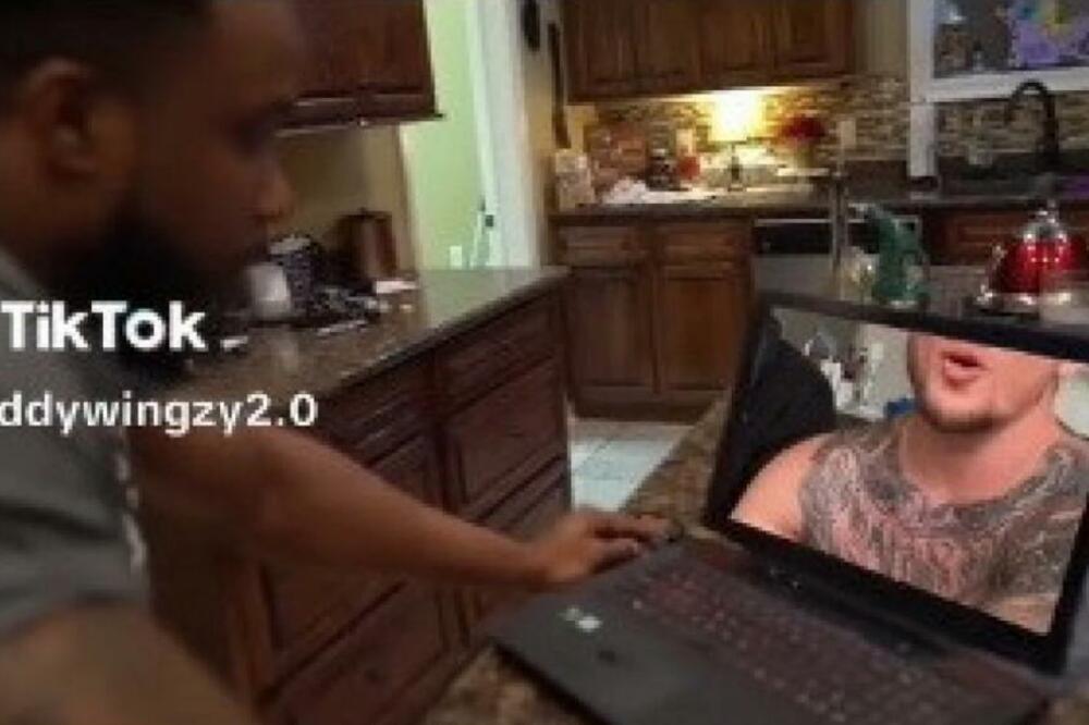 HTEO DA ZNA ŠTA MU ŽENA GLEDA NA LAPTOPU, KAD JE UGLEDAO NJEGA POLUDEO U SEKUNDI: Pesnicom razbio EKRAN, a onda...