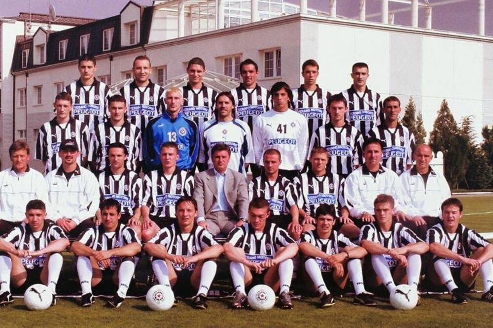 PARTIZAN POSLE 20 GODINA PONOVO U PUMI! Povratak i legendarnog dresa koji su navijači obožavali (FOTO)