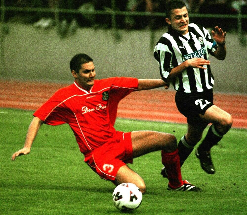 Saša Ilić u Puma dresu Partizana protiv Santa Kolome