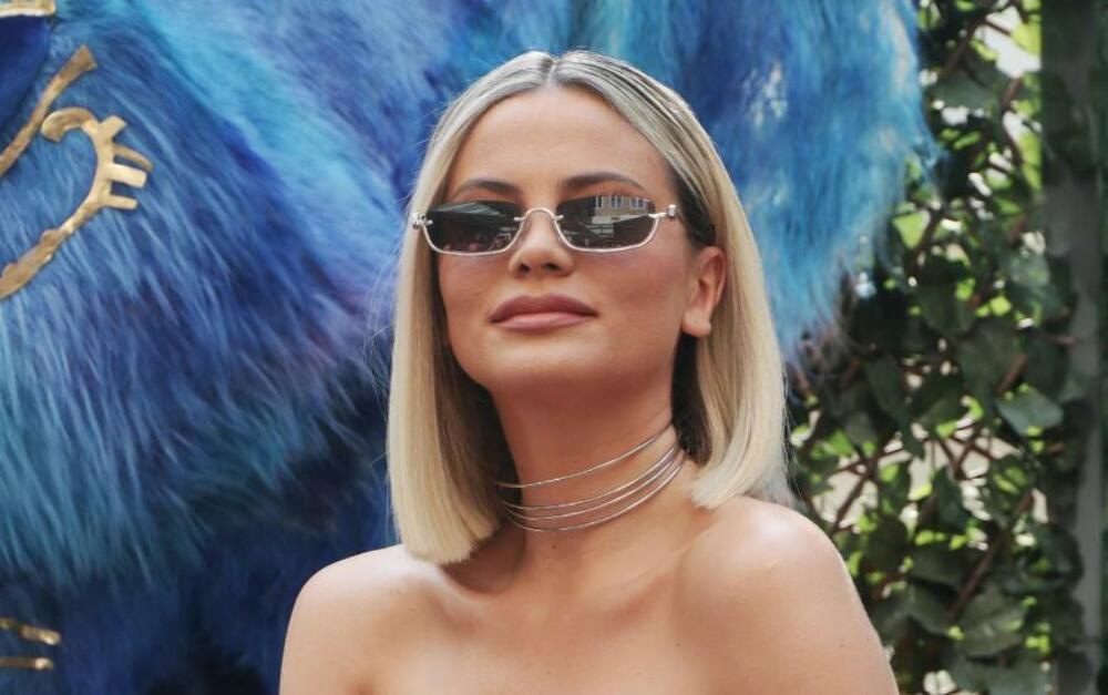 Milica Pavlović platila karte za publiku