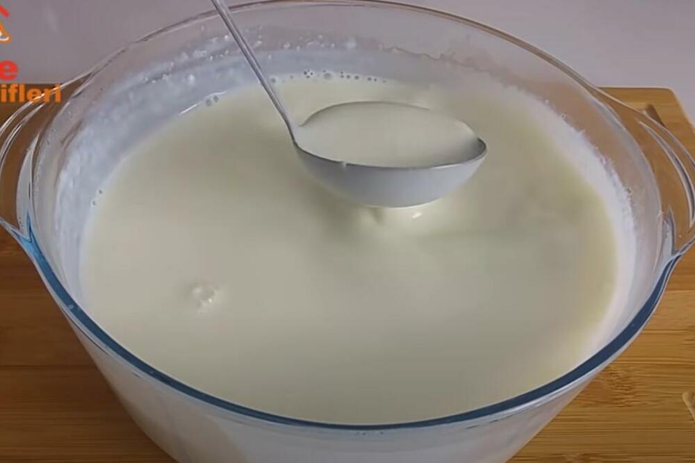 EVO ZAŠTO JE SVET POLUDEO ZA GRČKIM JOGURTOM: Ne možete ni zamisliti koliko je DOBAR ZA ZDRAVLJE, ŠOK