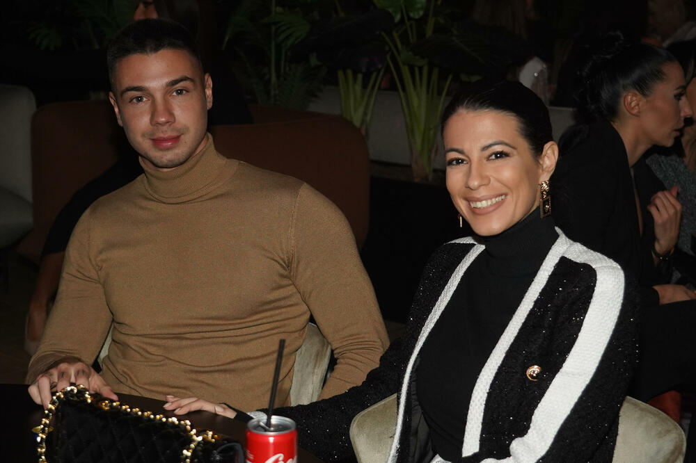 ČESTITAMO! PORODILA SE VODITELJKA PINKA: Fudbaler i Tijana dobili PRVO DETE, ovo su detalji