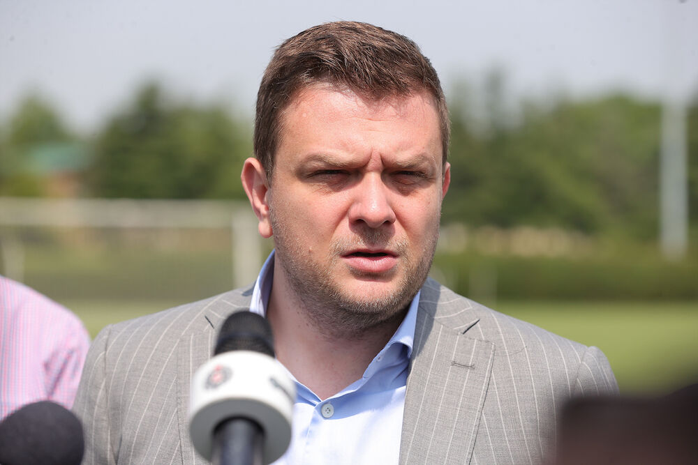 Miloš Vazura