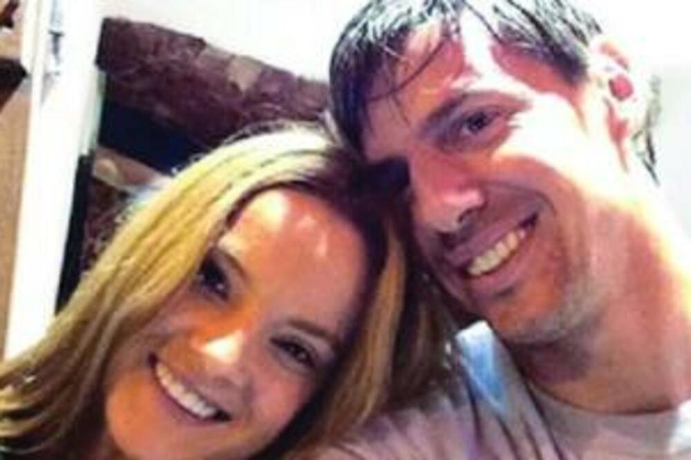 OD TAJNOG VENČANJA, DO RAZVODA I PRIJAVE POLICIJI: Ovo je LJUBAVNA PRIČA Slavice i Vlade, ovako je PRIČALA O NJEMU