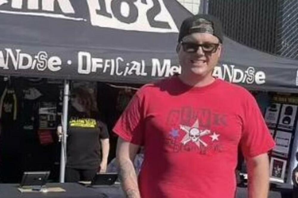 NOVI SKANDAL SINA NESTALOG MILIJARDERA: Posle odlaska na KONCERT dok mu se očuh BORI ZA ŽIVOT uradio OVO (FOTO)