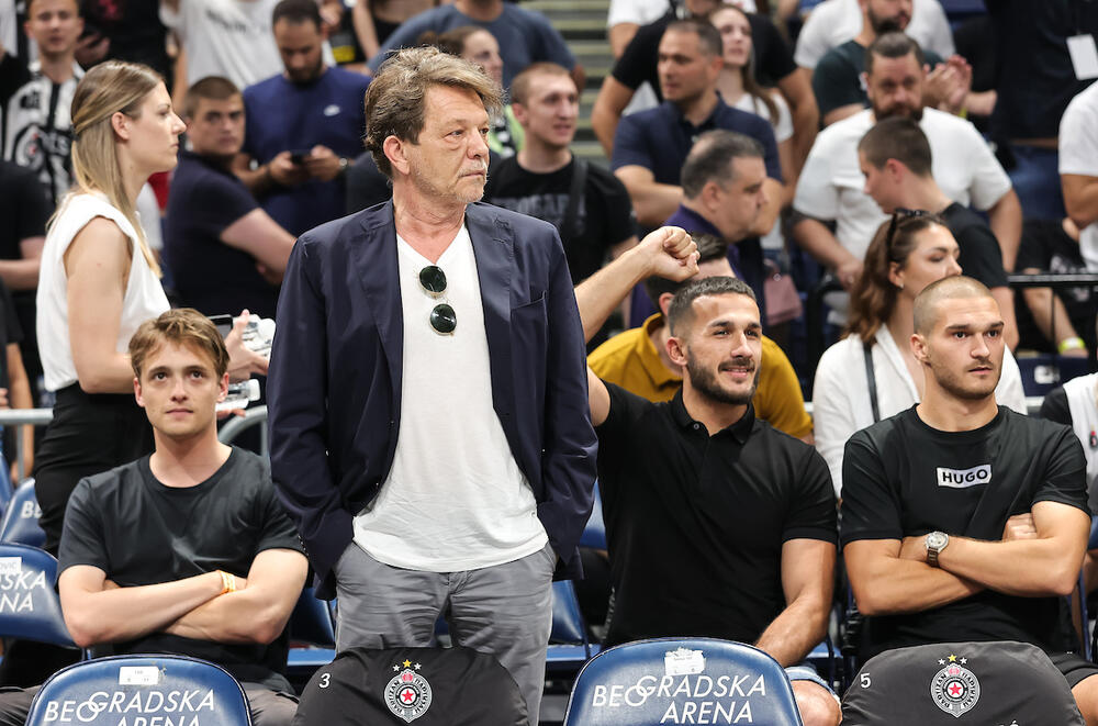 Đorđe Jovanović (skroz desno)