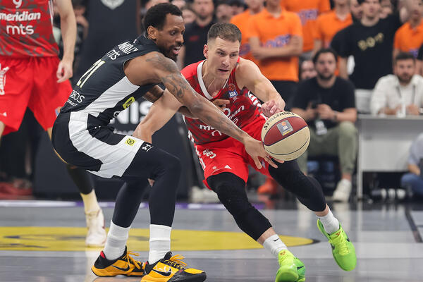 EVROLIGA ZVANIČNO POTVRDILA: Sada se sve menja, nova šansa za Zvezdu i Partizan! (FOTO)