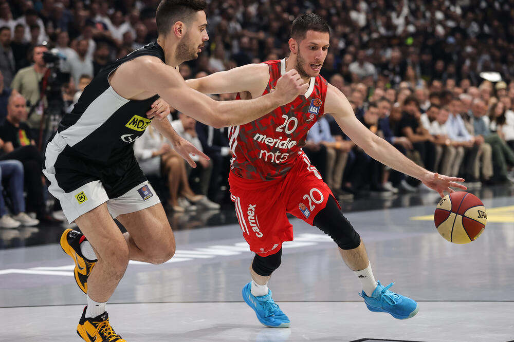 DOSKORAŠNJI IGRAČ CRNO BELIH NE ŠTEDI NA POHVALAMA: "Željko je Bog, Partizan može da osvoji sve titule ove sezone!"