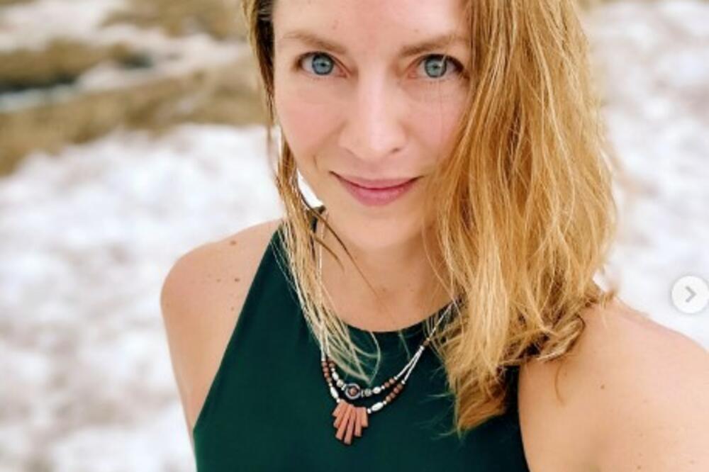 BILA JE U SEKTI GODINAMA, NJENA ISPOVEST ĆE VAS PRESTRAVITI: Udala se za dedu, morala da orgija i nešto još gore