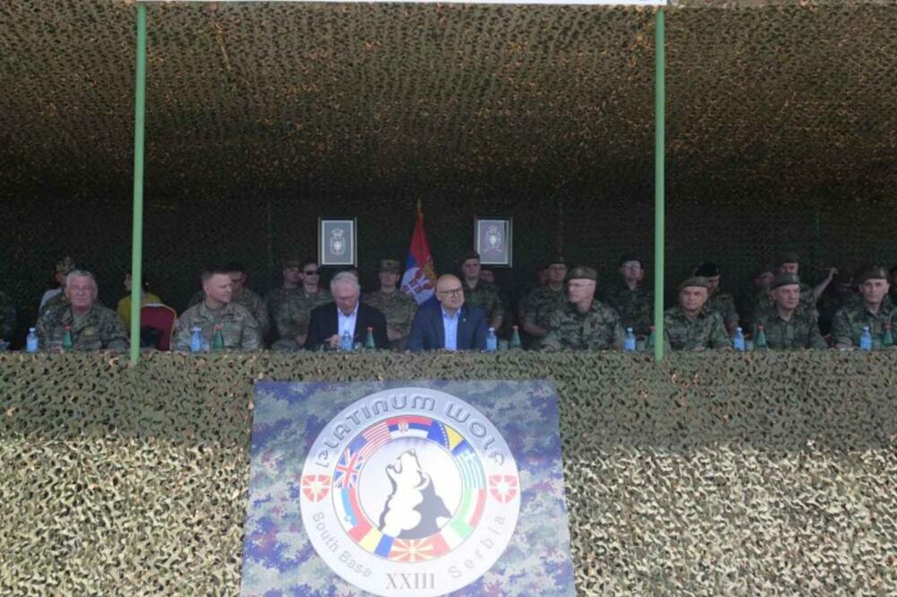 POGLEDAJTE KAKO JE IZGLEDALA MEĐUNARODNA VEŽBA "PLATINASTI VUK 23": Prisustvovao i ambasador SAD Kristofer Hil!