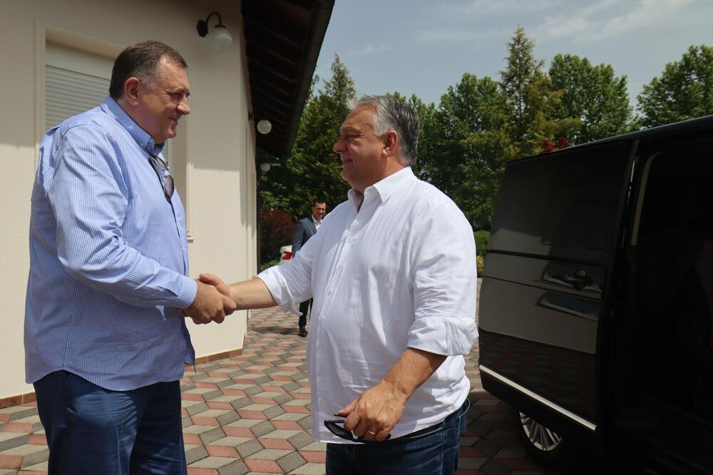 ŠTA TO RADE ORBAN I DODIK? Predsednik RS podelio fotke, a Orban BIRAO REČI! (FOTO)