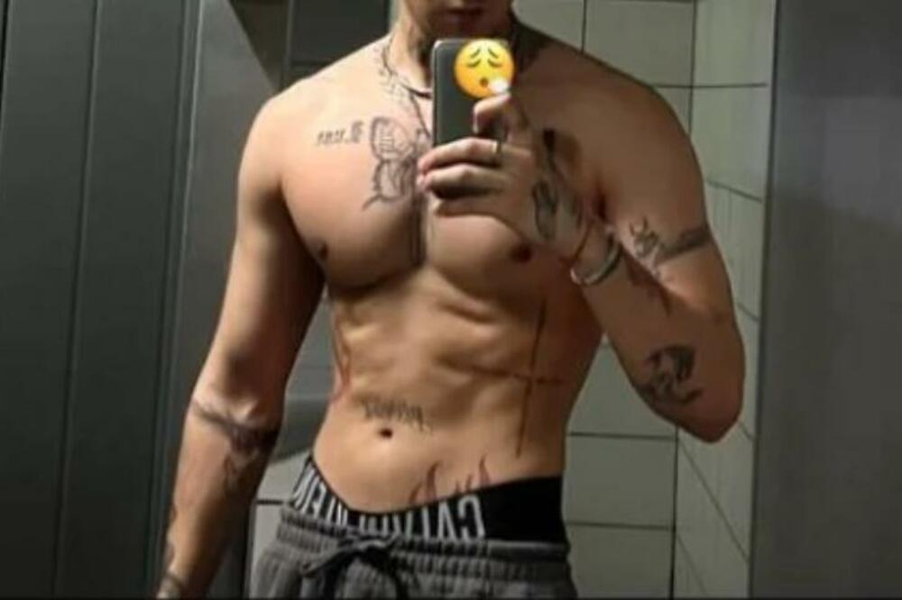 SVI GA SE SEĆATE KAO MALOG DETETA IZ ZVEZDICA, A ON JE IZRASTAO U PRAVU ZVERINU: Nećete pogoditi KO JE za 3 ŽIVOTA