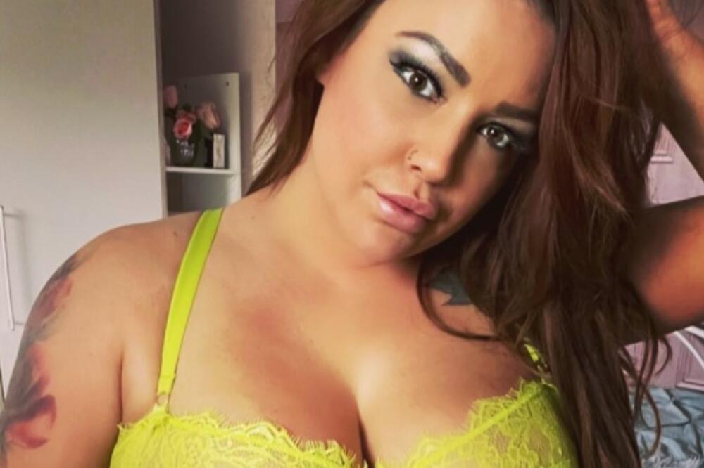 "KOME SE NE SVIĐA, NE MORA DA ME GLEDA": Vrela BRINETA komšijama pravi PROBLEME, a tek da vidite OKO ČEGA (FOTO)