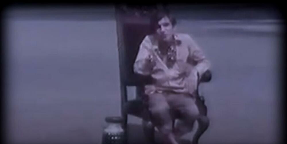 Čuveni pesnik Mika Antić