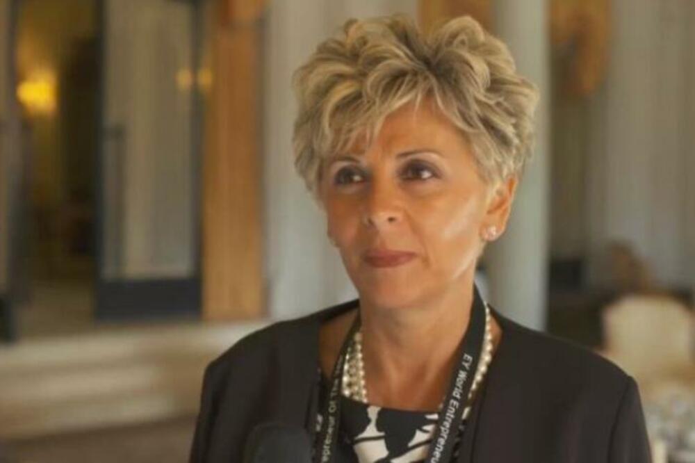 "Džaba milijarde kad su vam deca takva": Moćne reči ultra bogate Srpkinje iz Novakove lože!